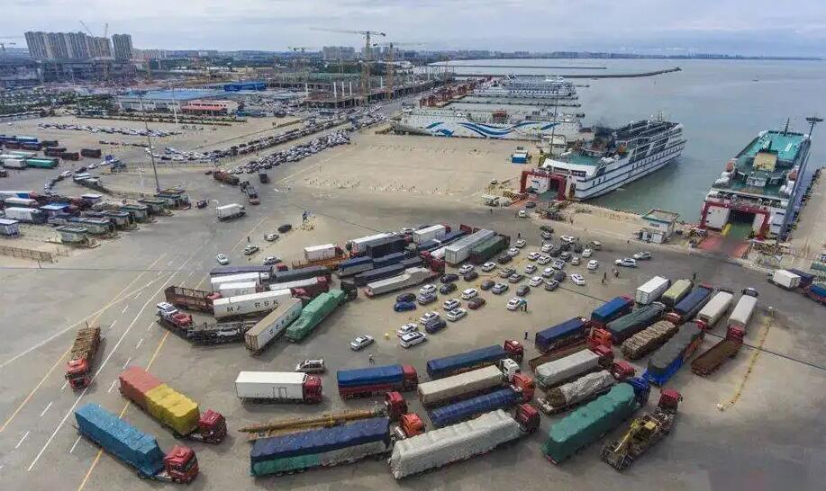 全国社会物流总额超百万亿元,市场规模优势明显新动能 全国社会物流总额超百万亿元,市场规模优势明显新动能